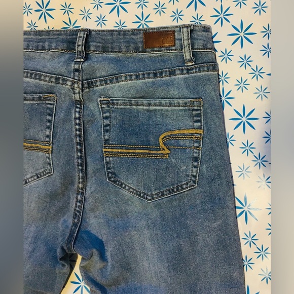 ZC Blue Jeans - Picture 3 of 3